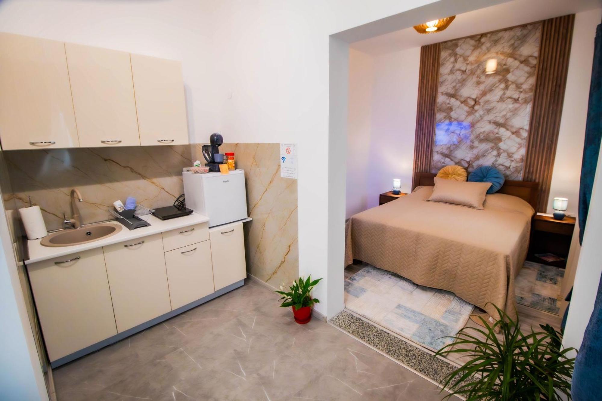 Simo Apartments Airport Podgorica Exterior photo
